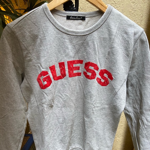6️⃣5️⃣0️⃣ Guess Sweatshirts. Size - M - Picture 3 of 10